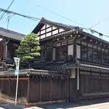 雨音ダイニング