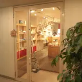 カファレル旧居留地店