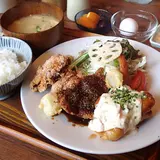 警固いっかく食堂