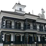 甲府市藤村記念館（旧睦沢学校校舎）