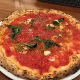 ピッツァ メルカート