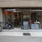 インザドアブルーイング