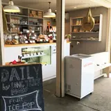 ロングトラックフーズ （Long Track Foods）