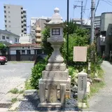 枚方宿妙見宮常夜灯