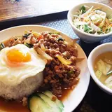 恵比寿 ガパオ食堂