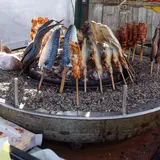館鼻岸壁朝市