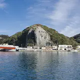 厳原港