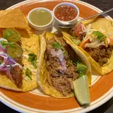 Tacos el AMABLE アマブレタコス