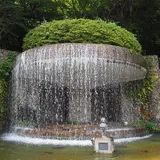 湯けむり広場