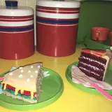 dinga cake house