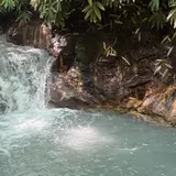 大湯沼川天然足湯