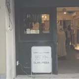 郊外SUBURBIA