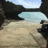 アマミチューの墓