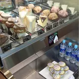 カフェドクリエ 健康長寿医療センター店