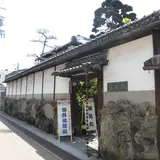 栄楽館