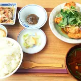 【閉業】小割烹おはし あきはばらりびんぐ