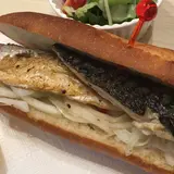 さるやすみ