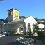 ファミリーロッジ旅籠屋・宮島ＳＡ店