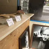 Dining cafe theater
