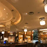 ロイヤルパークホテル