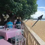 Hau Tree Lanai