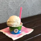 猿田彦珈琲とティキタカアイスクリームのお店