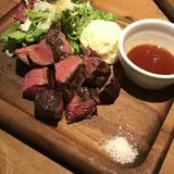 薪焼き肉バル Crackle