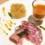 家のキッチン．