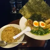 信濃神麺 烈士洵名 東京店