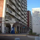 リバーサイドながら