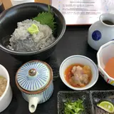 魚竹鮮魚店やけんど〜海鮮どんや