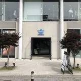 アディダス オリジナルス フラッグシップ ストア トウキョウ