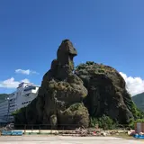 ゴジラ岩