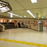 三越前駅