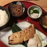 やんも
