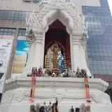トリムルティの祠