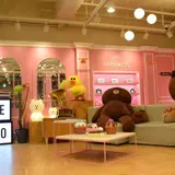 LINE FRIENDS Store Myeong-dong 라인프렌즈 롯데백화점 영플라자 명동점