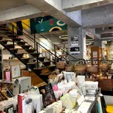 スリービーアンド（ＢＢＢ＆）