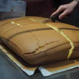 緣味古早味現烤蛋糕 市場店
