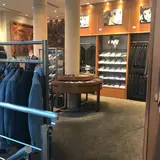 ユナイテッドアローズ 原宿本店 メンズ館