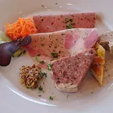 ソーセージレスト、里山きさら