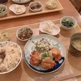 食堂たんと