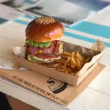 The BEACH BURGER HOUSE