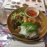 ブンチャーフォンリエン