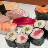 弁天山 美家古寿司