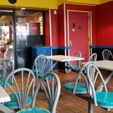 Teddy's Bigger Burgers Waikiki （テディーズ・ビガー・バーガー）
