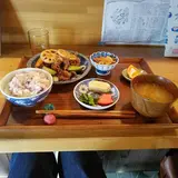 むくむく食堂