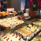 Dean and Deluca Azabu Juuban