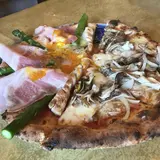 ラ・ロカンダ・デル・ピットーレ岩原本店