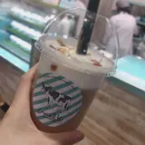 生クリーム専門店 ミルク 新宿ルミネ店